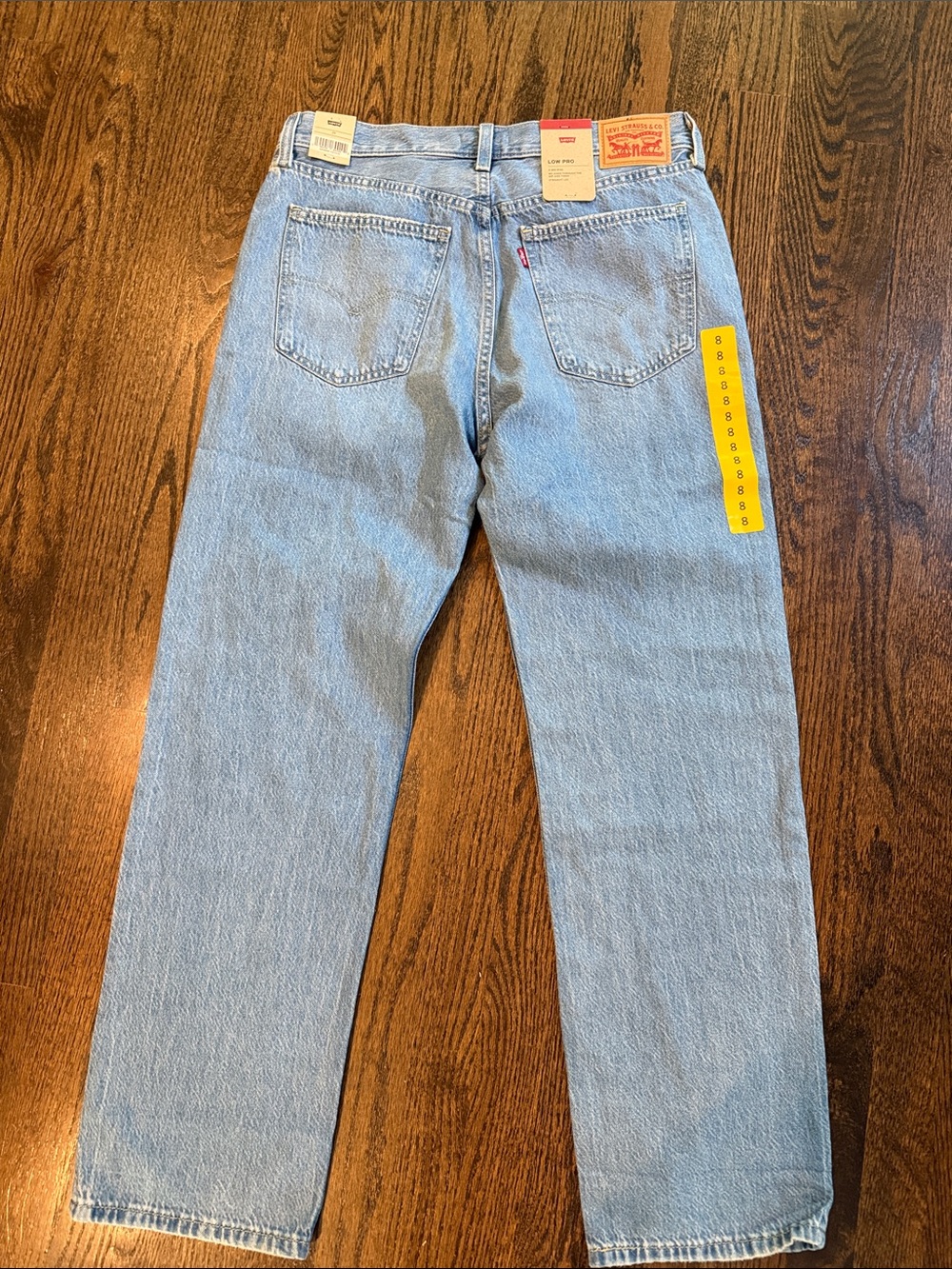 Levi's women’s low pro straight size 29 Light Wash Straight Jeans